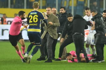 Turkish Football Club President Arrested for On-Field Referee Assault